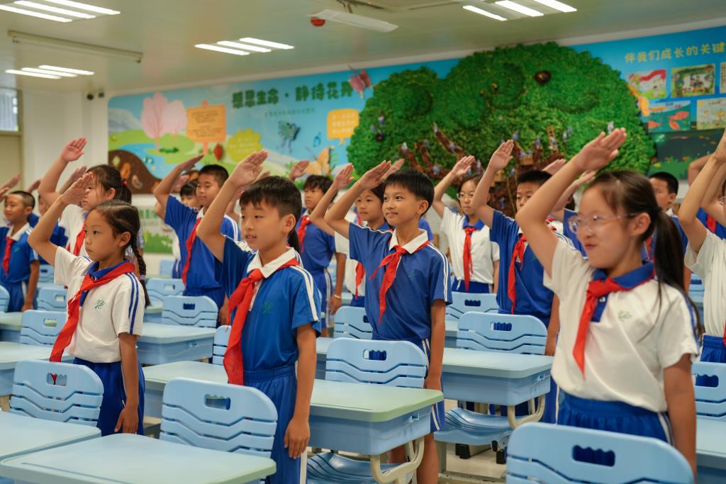 翠北实验小学“同上一节班会课”