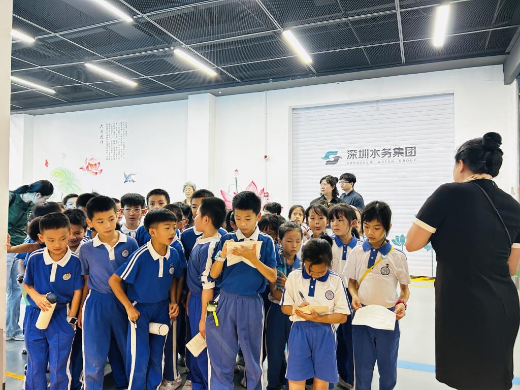 深圳市松泉实验学校开展“每周半天计划”系列校外课程活动