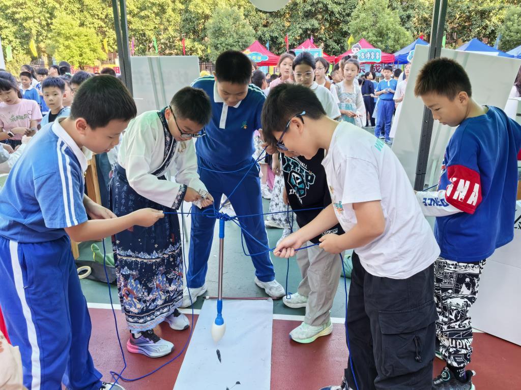 桂园教育集团国语节嘉年华