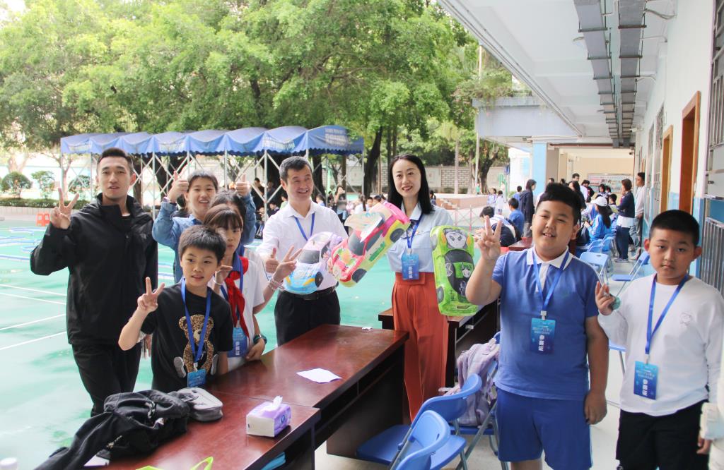 罗湖区中小学第七届“创客节”南湖小学分会场赛事成功举办