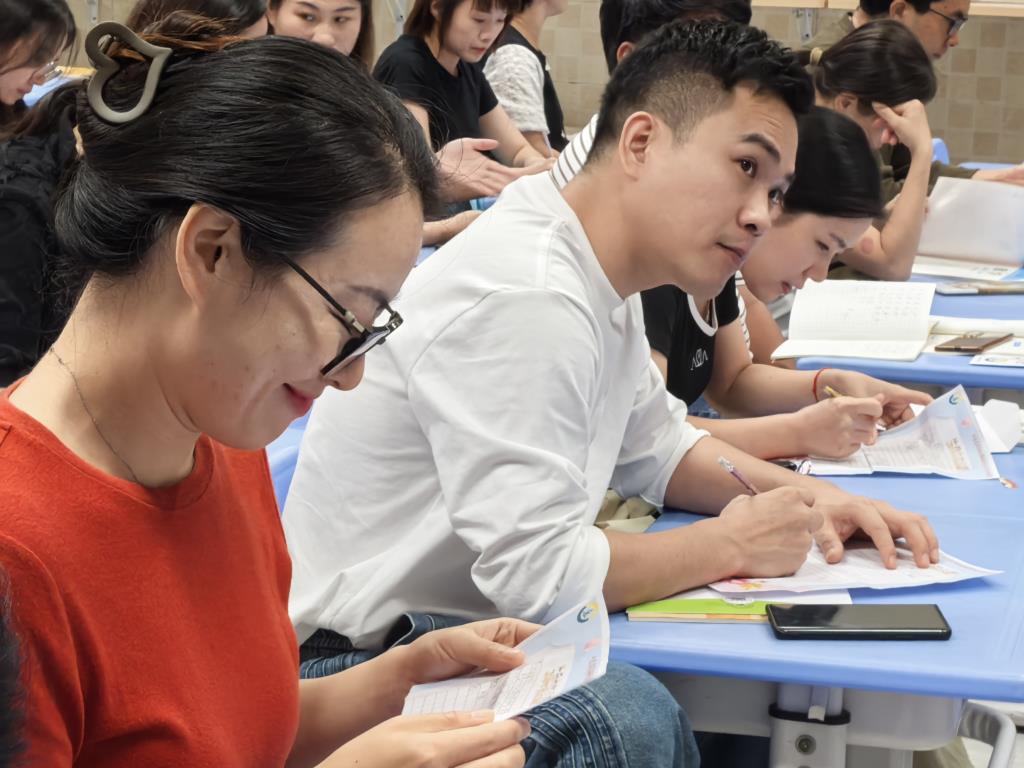 教育最美的声音，是家校同频的回响——深圳市翠茵学校2024年