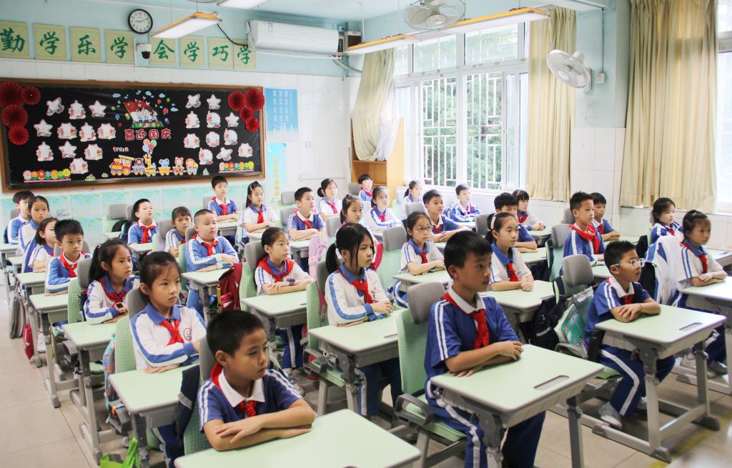 探索大脑奥秘，解锁学习力量 ——南湖小学开展校长课堂第十二讲
