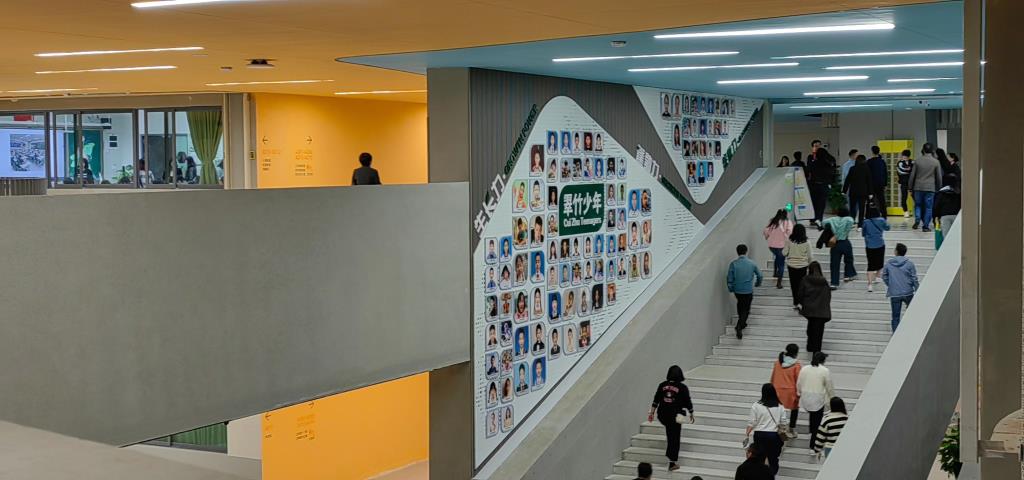家长参会照片