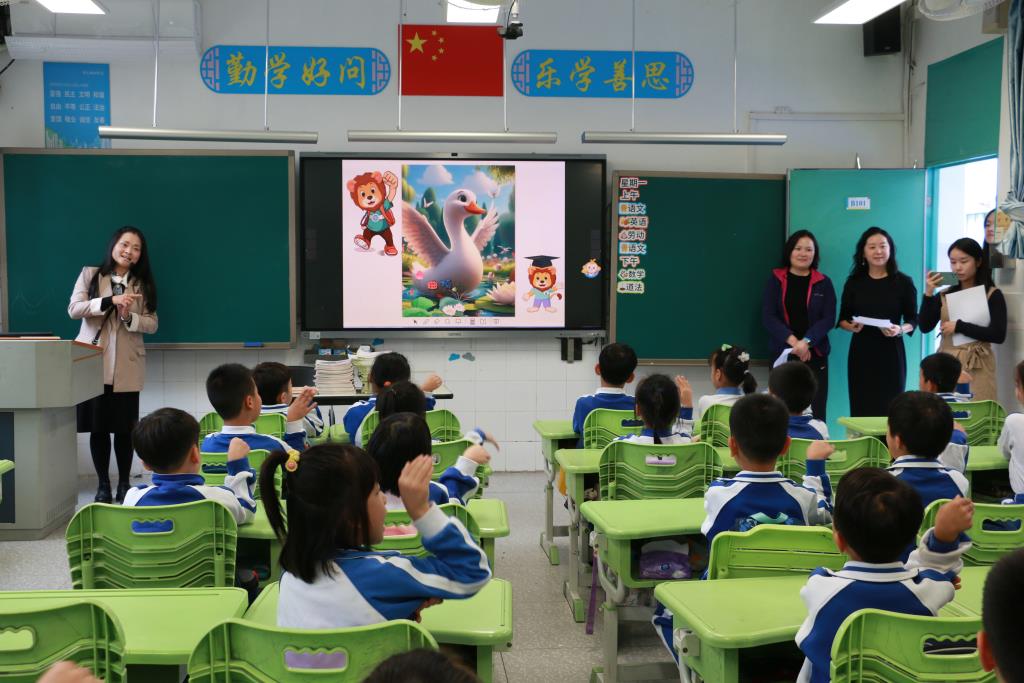 深圳市笋岗小学阅读节活动之班级朗诵比赛圆满落幕