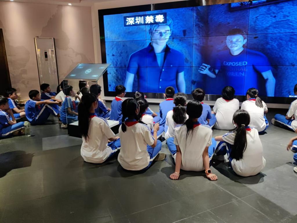 翠茵学校：“行走+”课程，筑起禁毒“防火墙”！