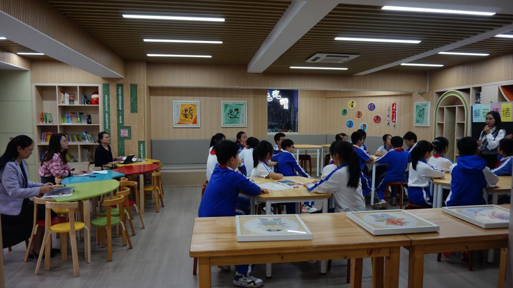红岭小学·舒心课程