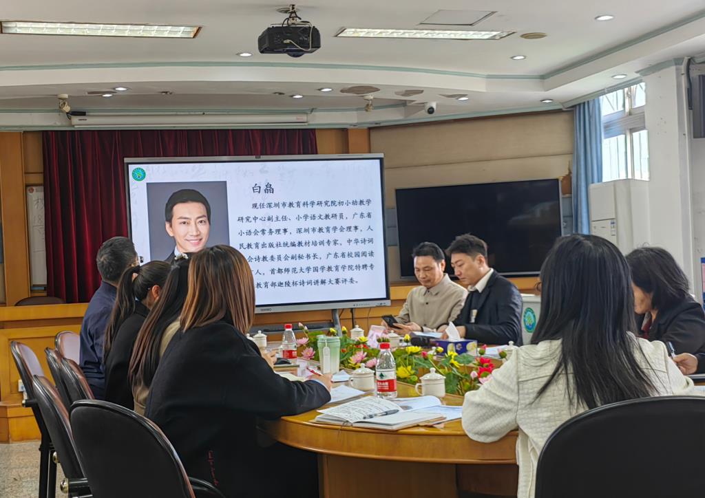 悟诗文之美，养品鉴能力