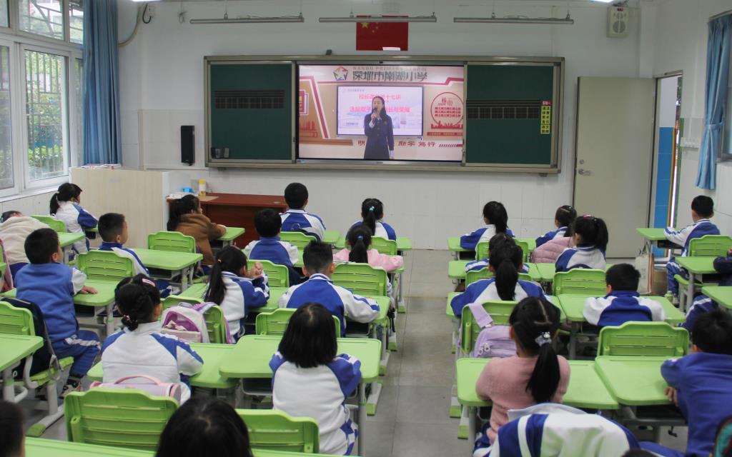 泳坛双子星的成长与荣耀 ——南湖小学开展校长课堂第十七讲