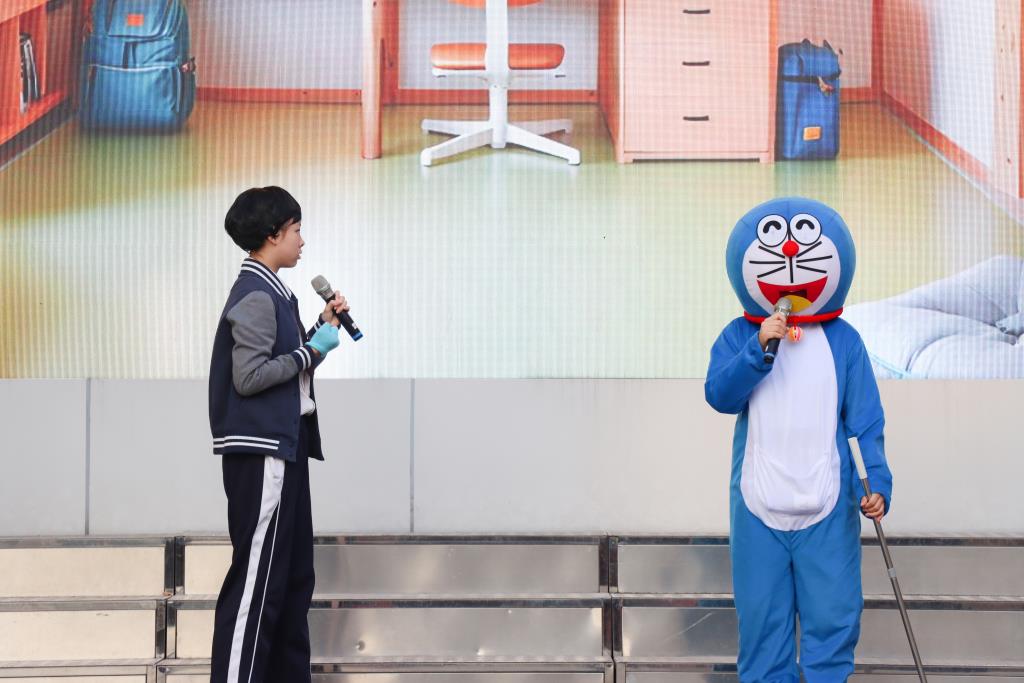 翠园文锦中学举行封面班主任颁奖盛典暨爱班爱校教育主题活动