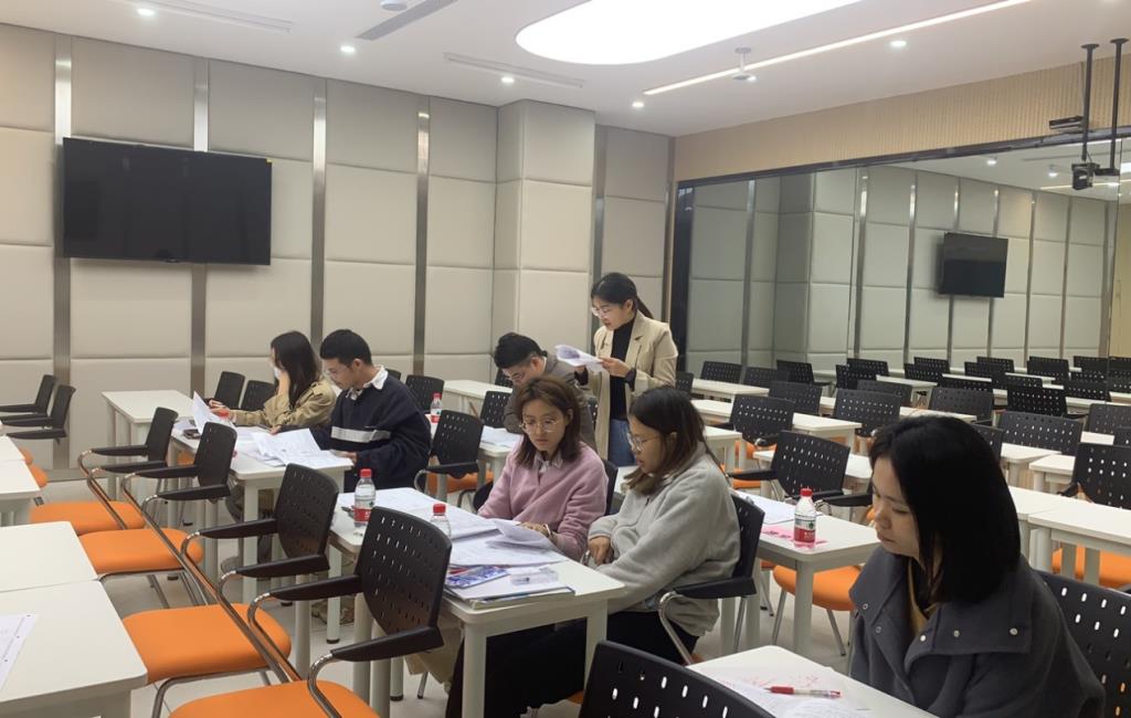 深圳市桂园中学青年教师适应性考试试卷研修活动圆满落幕