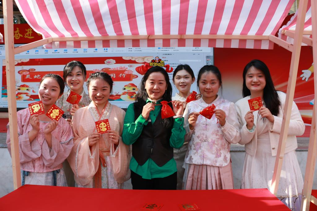 深圳市笋岗小学 “小萌狮”学科素养嘉年华暨吉尼斯挑战赛