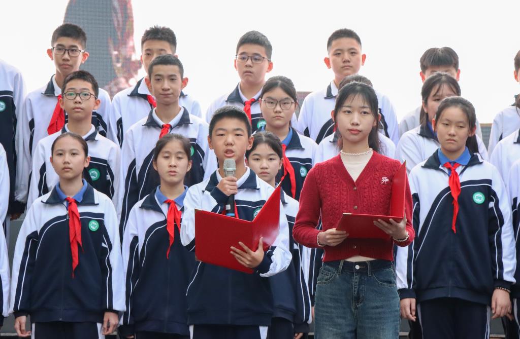 深圳市翠园文锦中学 2025年春季学期开学典礼暨思政第一课