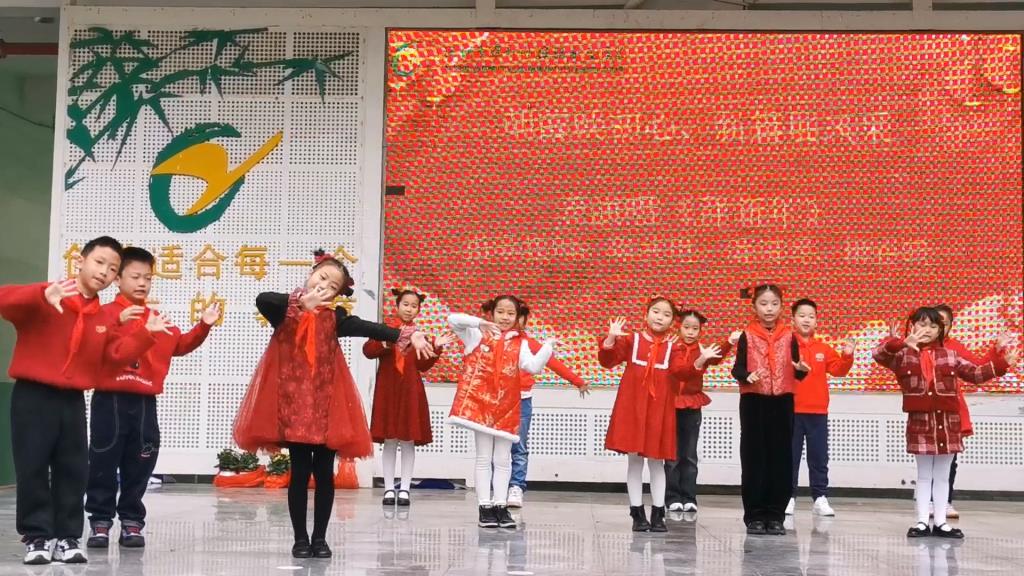 学生表演