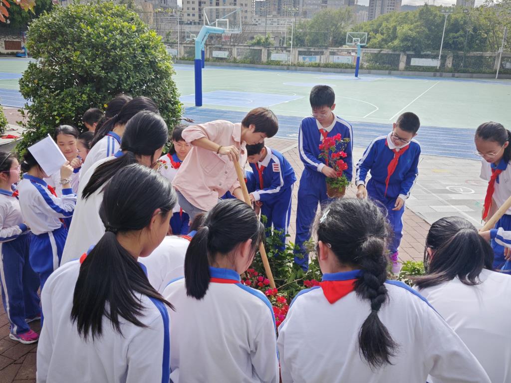 植此青翠，茵为有你——深圳市翠茵学校植树节活动成功举办