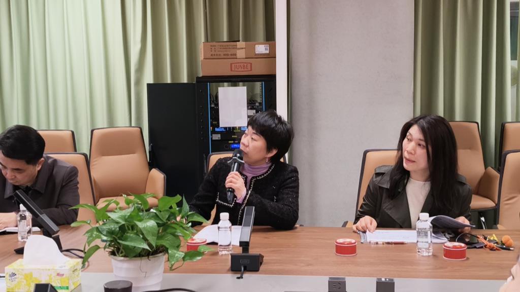 科组长孙萍老师回顾上学期工作