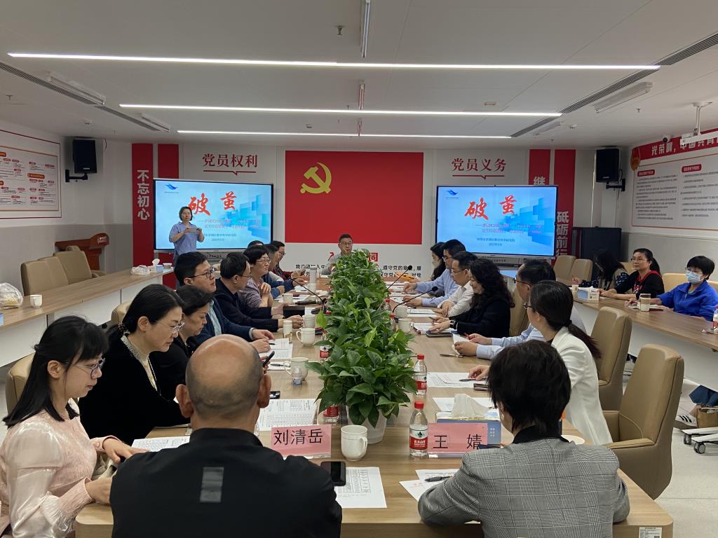 桂园中学迎来罗湖区2025年新教师过关考核暨初三“考教衔接