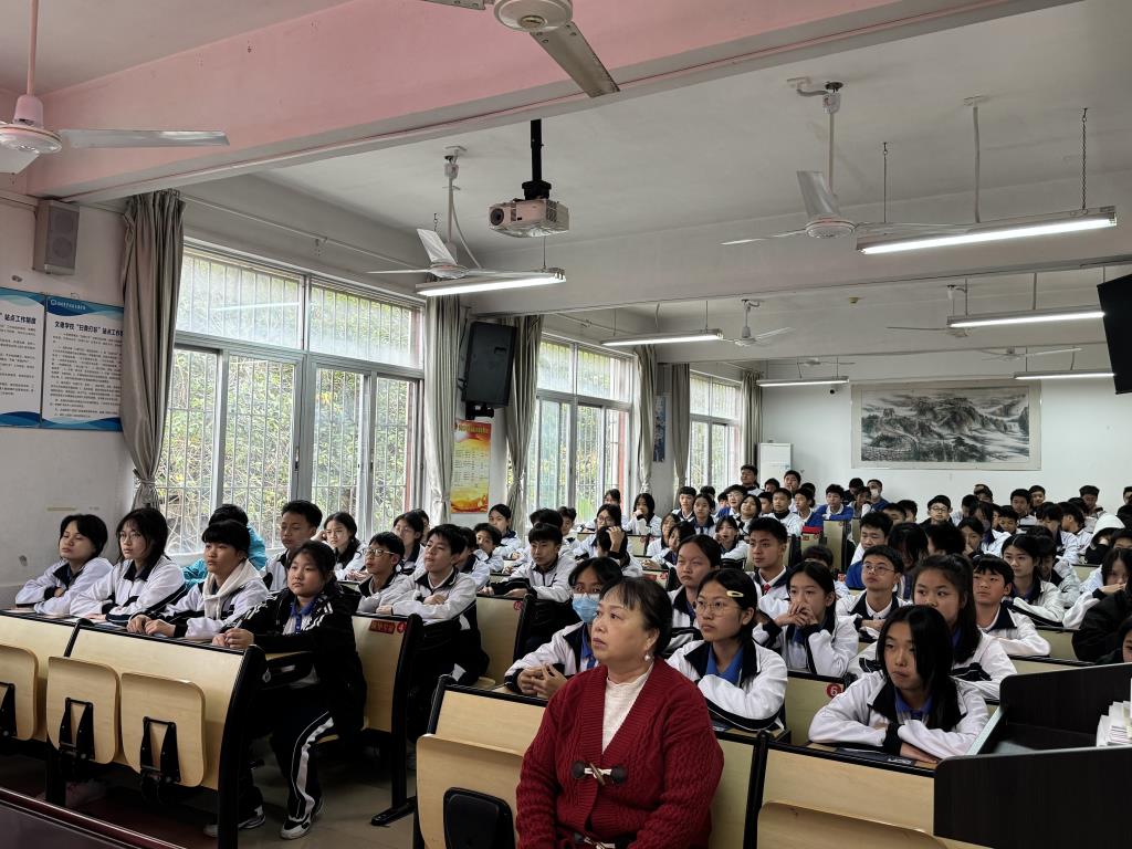 东晓派出所余警官培训现场