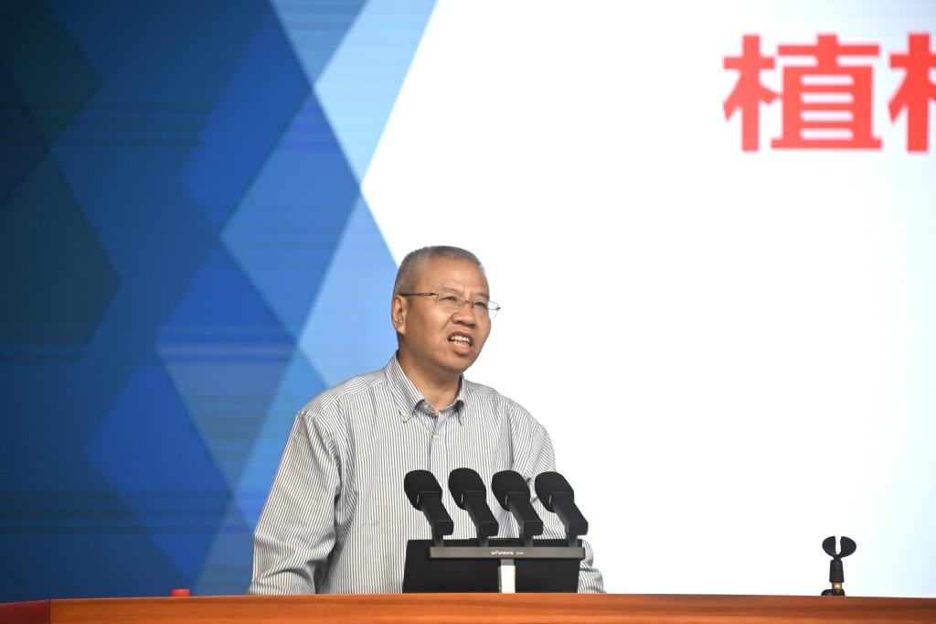 深圳市桂园中学举行“桂园精神”铸魂讲坛发布会