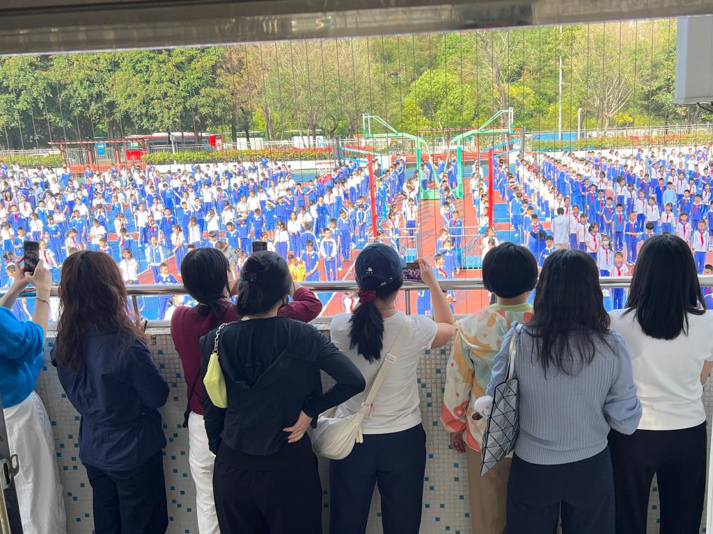 深圳市洪湖小学举行2025年春季家长开放日活动