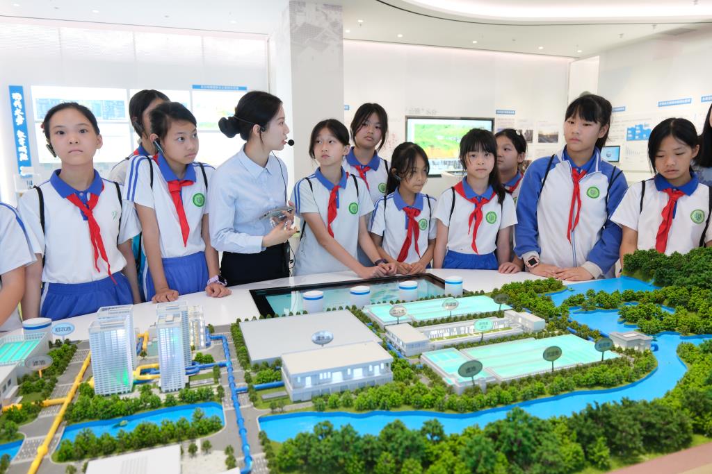 向西小学“每周半天计划”开启沉浸式生态教育实践