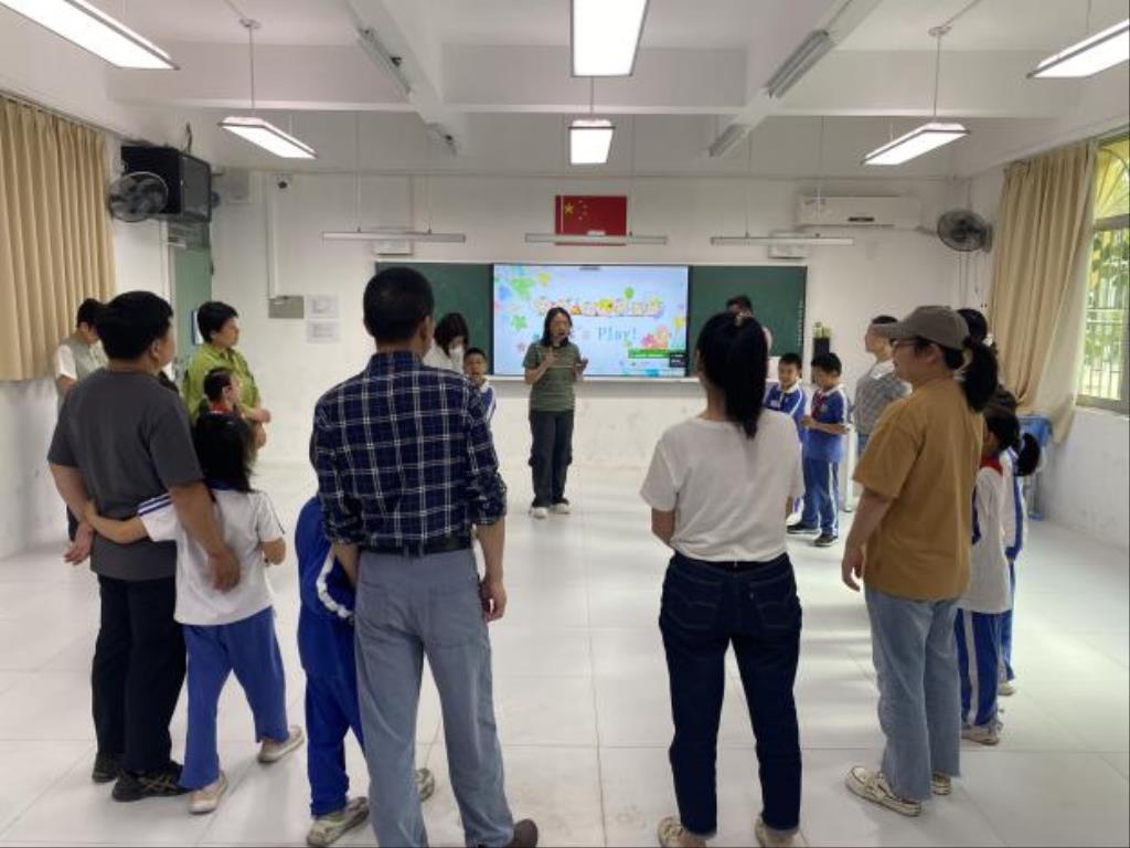 向西小学开展融合教育亲子戏剧活动