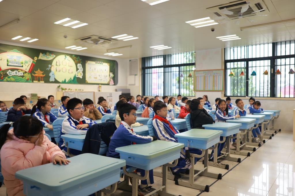 翠北实验小学第8周主题班会