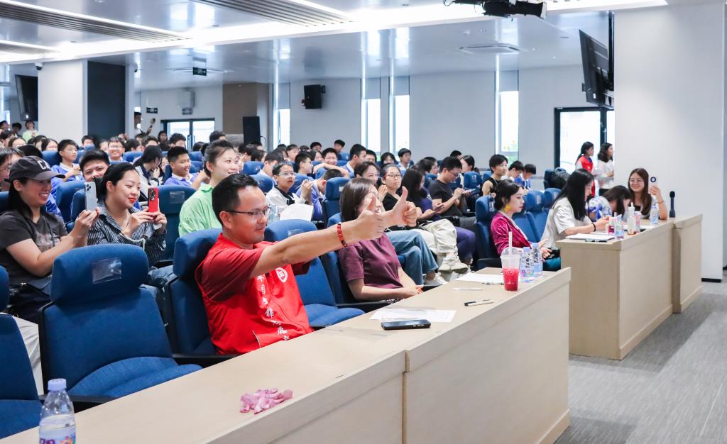 翠园文锦中学“美育一件事”系列活动之第三十四届校园文化艺术节