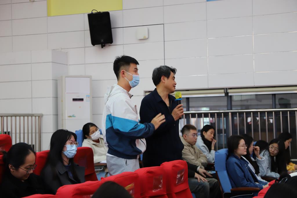 罗湖区小学数学“破茧”教研活动在向西小学成功举办