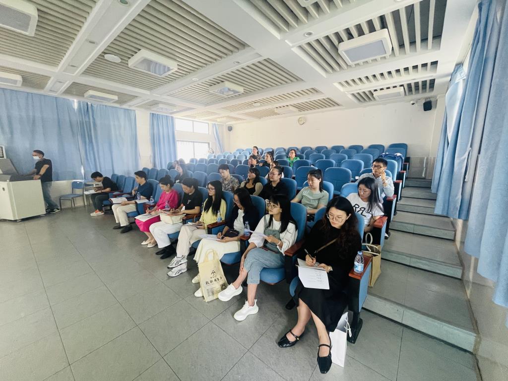 翠竹外国语实验学校音乐教研组融智课堂精彩绽放