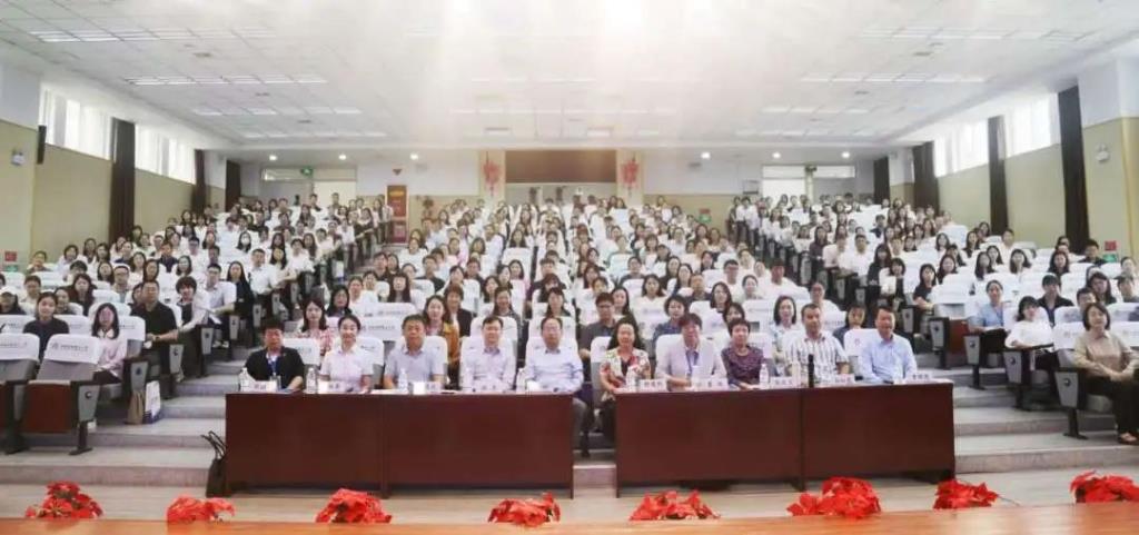 学思践悟 融合创新 ——南湖小学教师代表参加项目式学习全国研