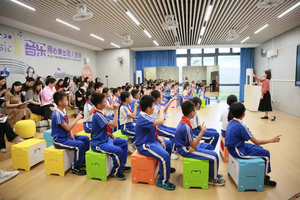 罗湖区第二十二期音乐学科贯通式校际结对研课活动第五组结对研课
