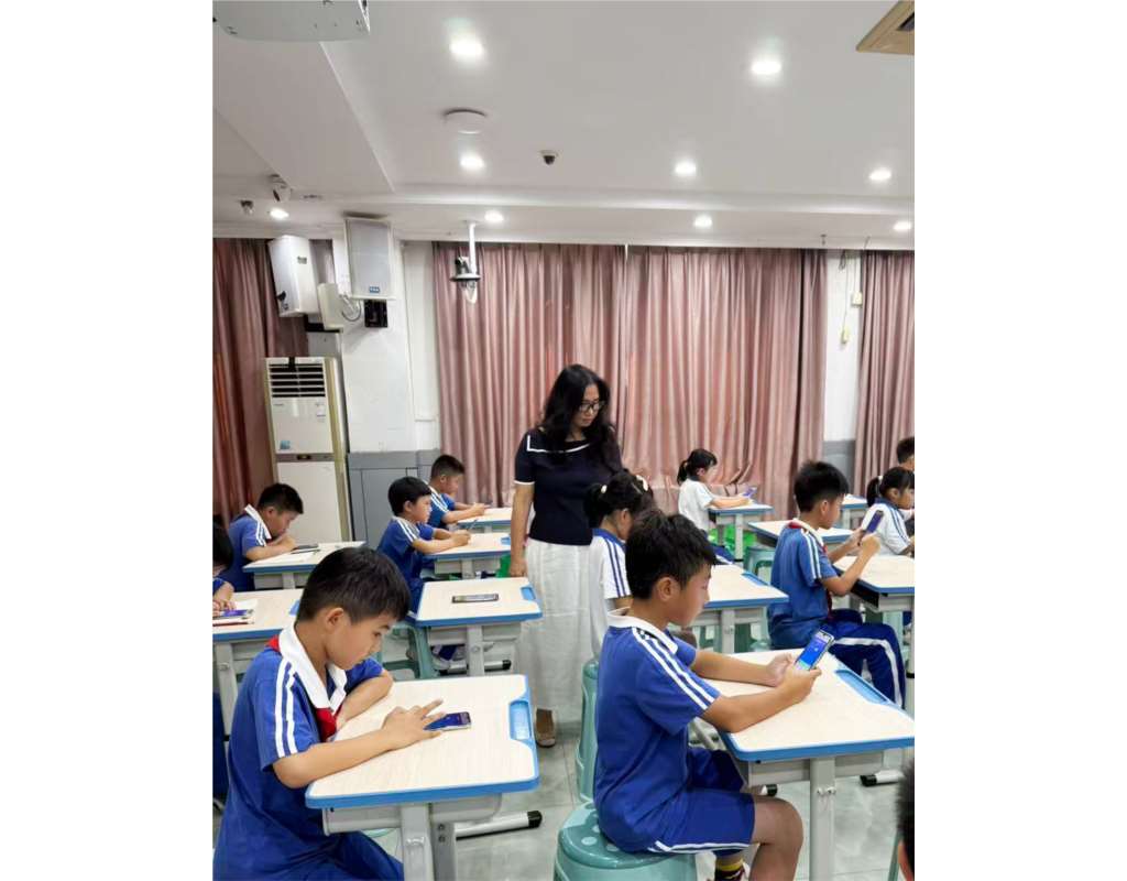 洪湖小学举行“数学好玩”趣味活动