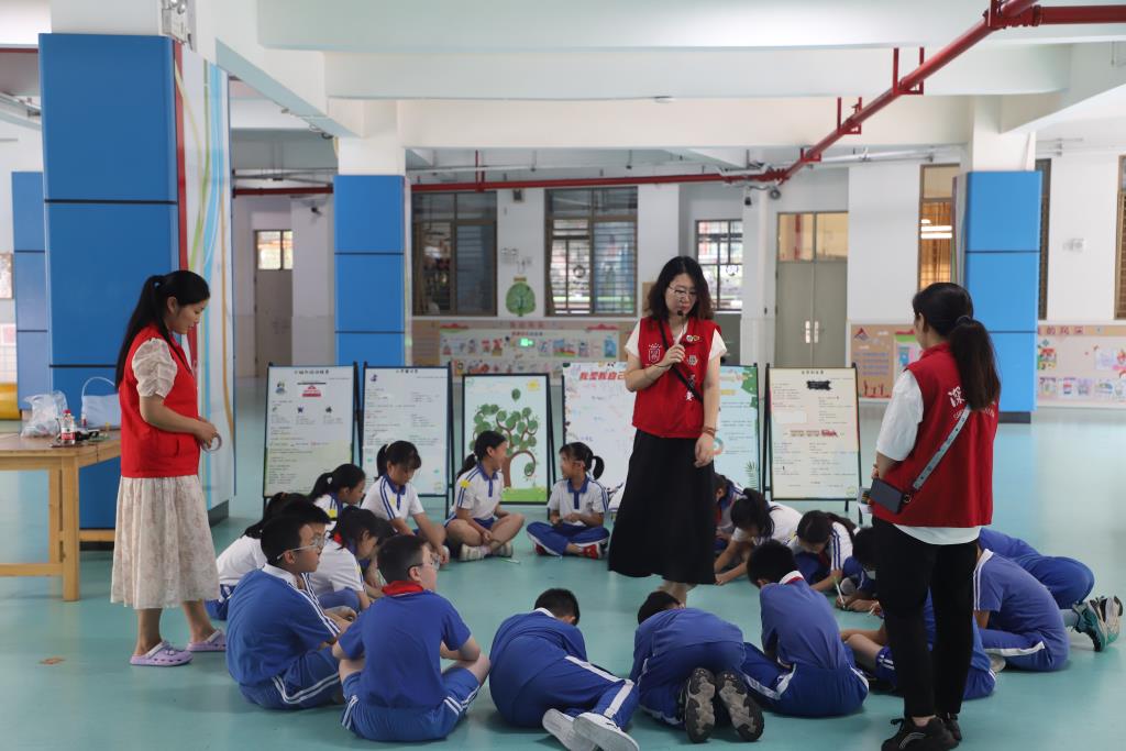 红岭小学·舒心课程｜解码生命，花 young 年华
