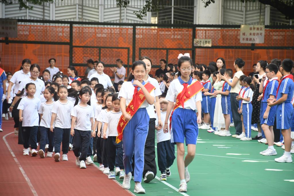 桂园小学与深圳市第一幼儿园开展小幼衔接主题活动