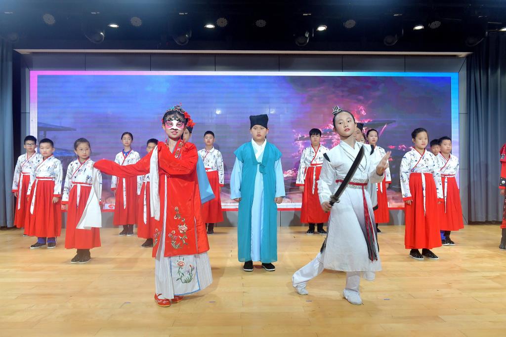 深圳市翠北实验小学第二十周升旗仪式