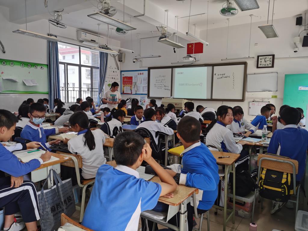 桂园中学“万象杯”教学能力比赛获奖总数登全区榜首