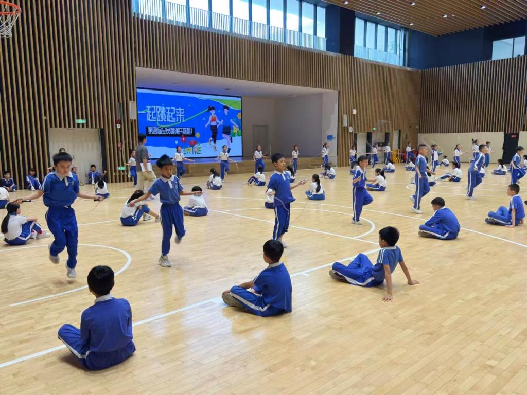 健康跃动，“绳”系未来