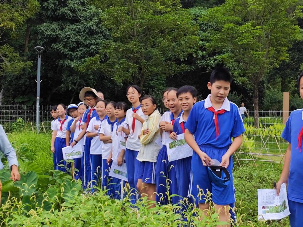 翠北集团“手植春光，心育未来”校外实践课程（第4期）