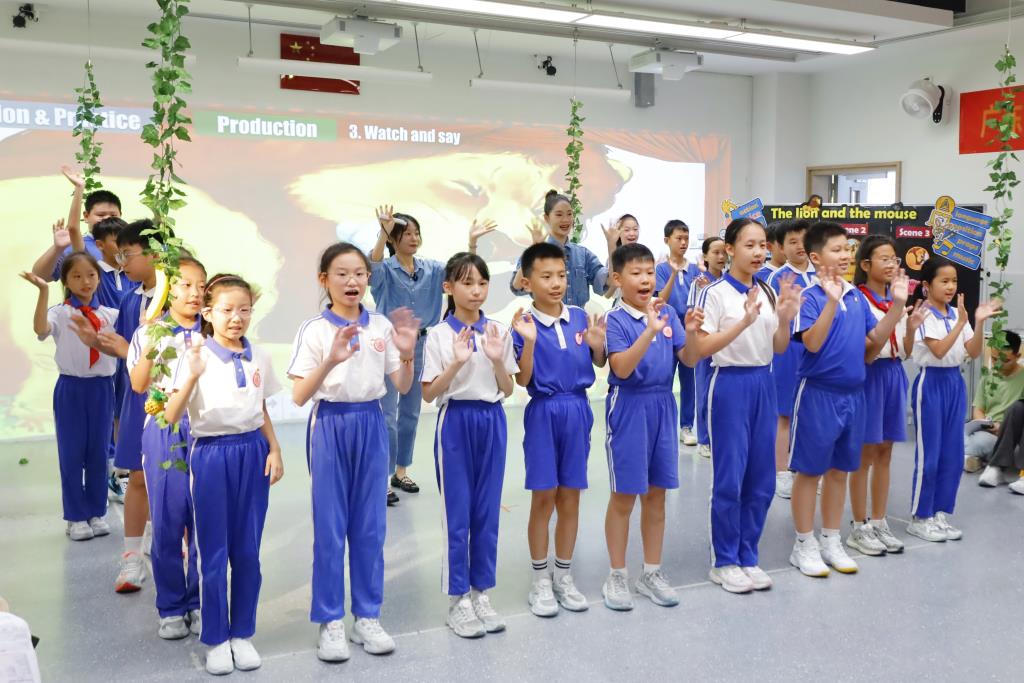 AI 赋能英语戏剧跨学科融合课堂