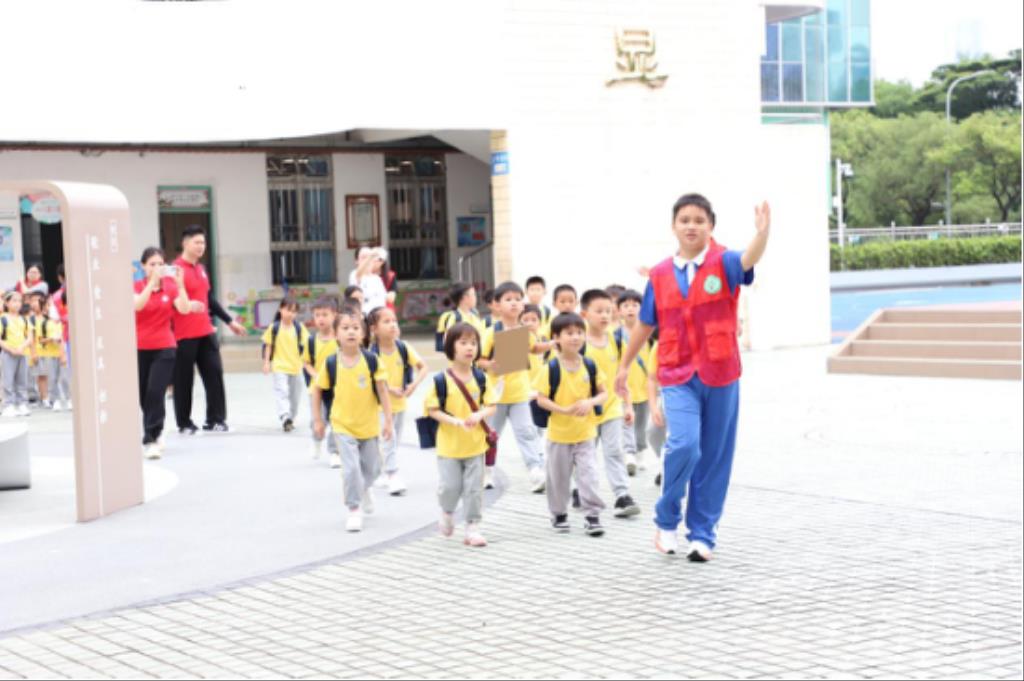 深圳市洪湖小学联合多所幼儿园开展小幼贯通活动