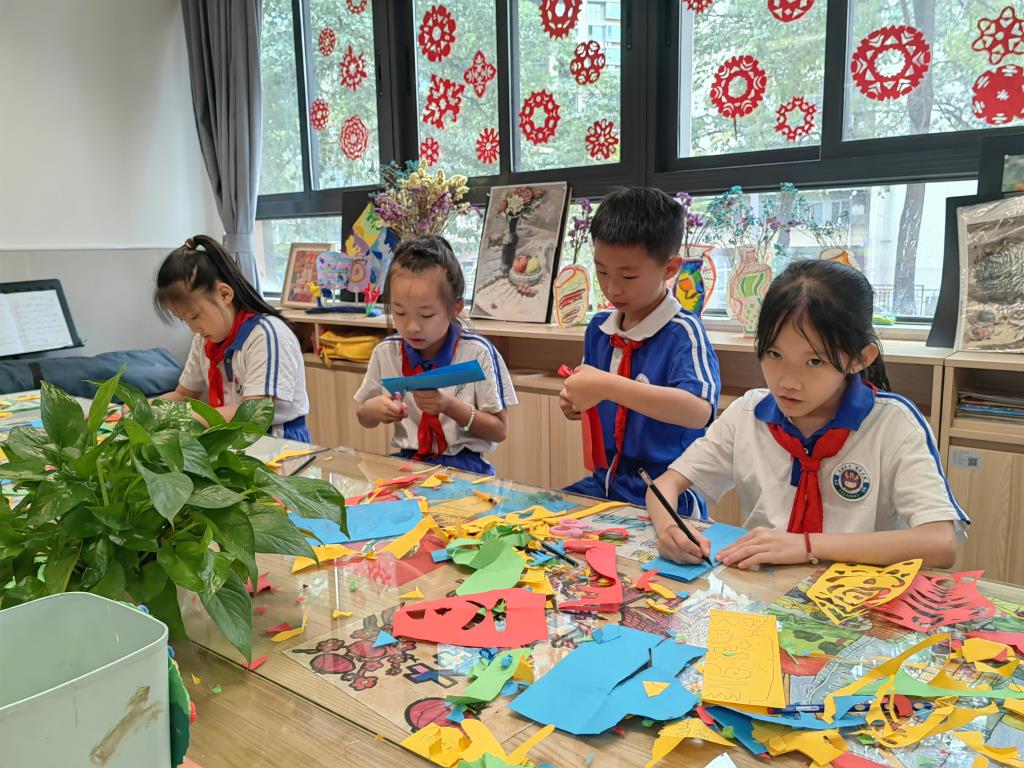 深圳市水库小学举办低年段学科素养综合评价嘉年华活动