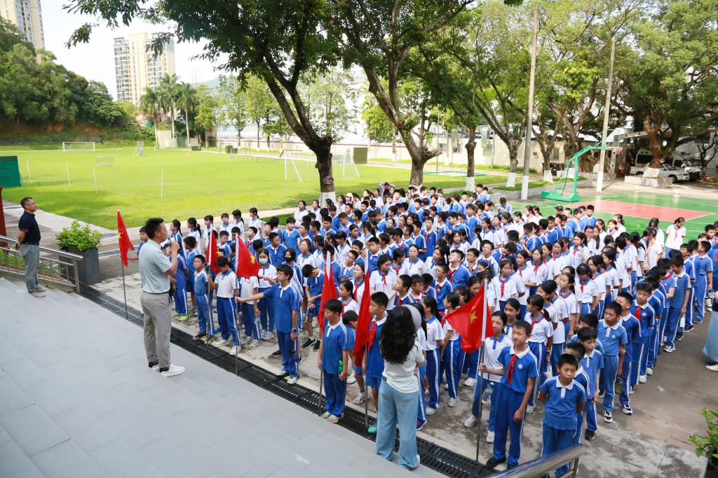 青春毕业季，学子进军营