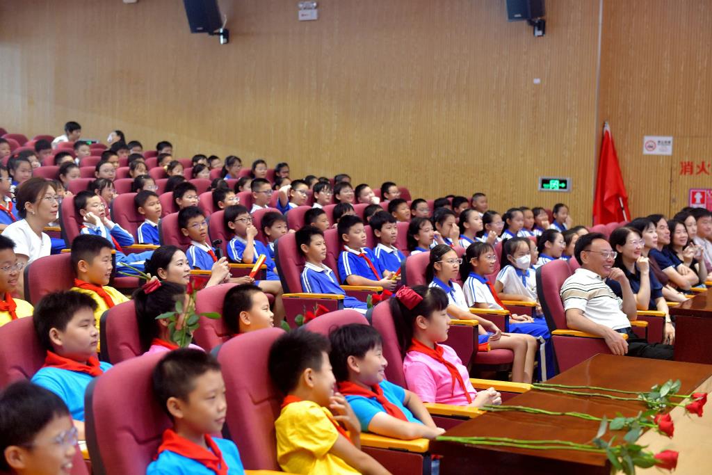 深圳市翠北实验小学教师节活动