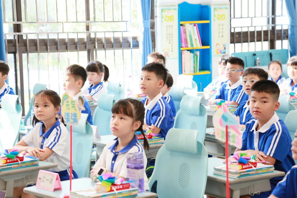 安芳小学一年级新生入学培训及家长会