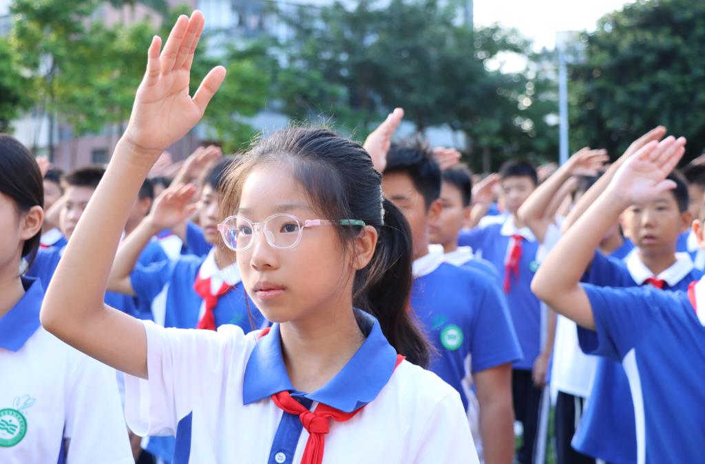 翠园文锦中学举行学业表彰活动暨激励教育