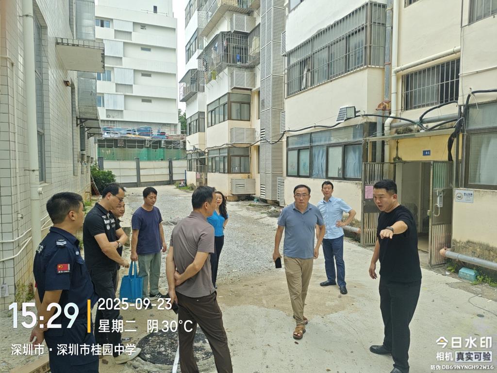 雨夜逆行守校园，桂园中学以坚守筑牢校园平安防线