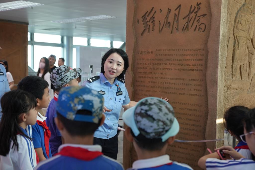 深港少年开展改革开放红色研学，携手续写“春天的故事”
