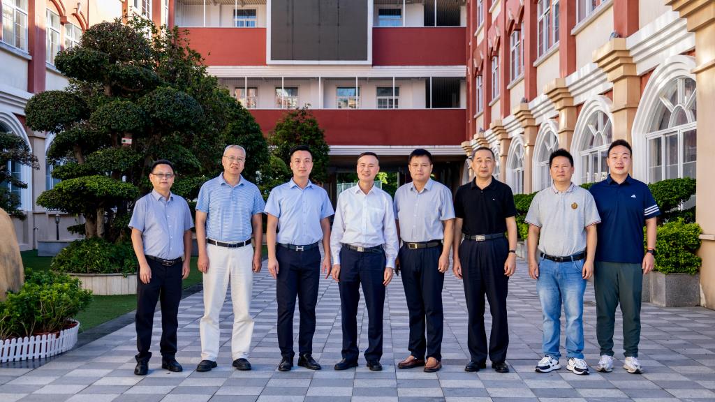 会后合影