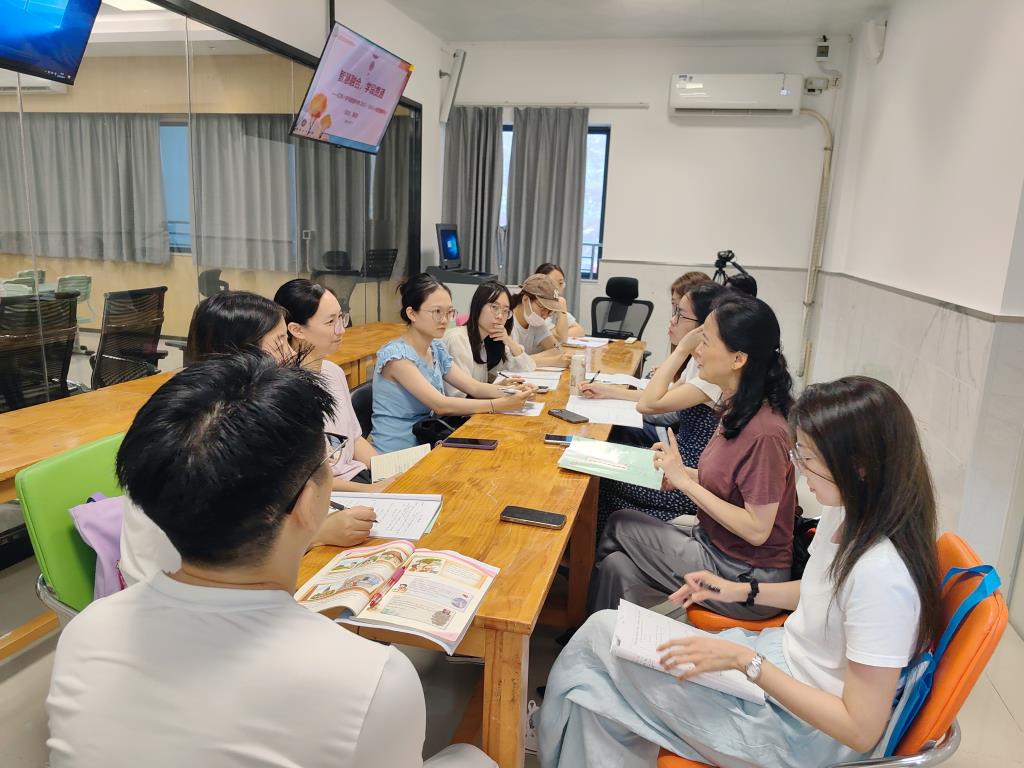 深圳市红桂小学与桂园中学携手共探小初衔接新路径