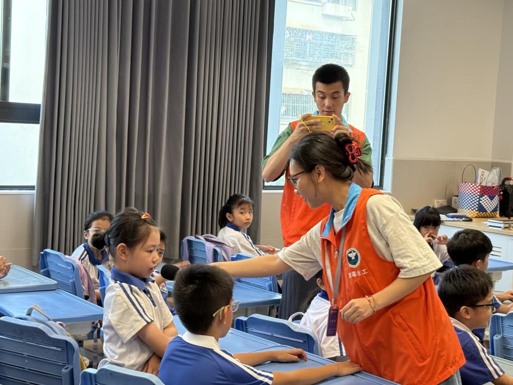 东湖禁毒办走进水库小学：侦探队互动课揭开毒品伪装面纱